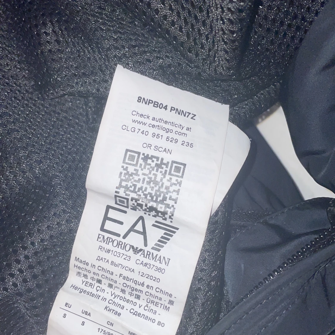 Ea7 vindjacka äkta - 90