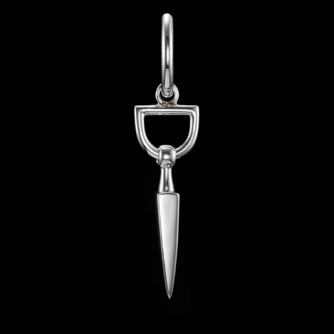 BITTEN EARING, BYTER!