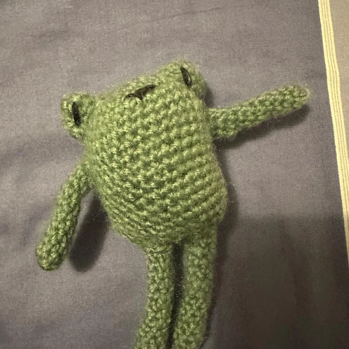 Crocheted frog - 91