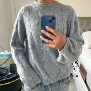 Stickad tröja! - Snygg stickad tröja perfekt till skolan i höst!!