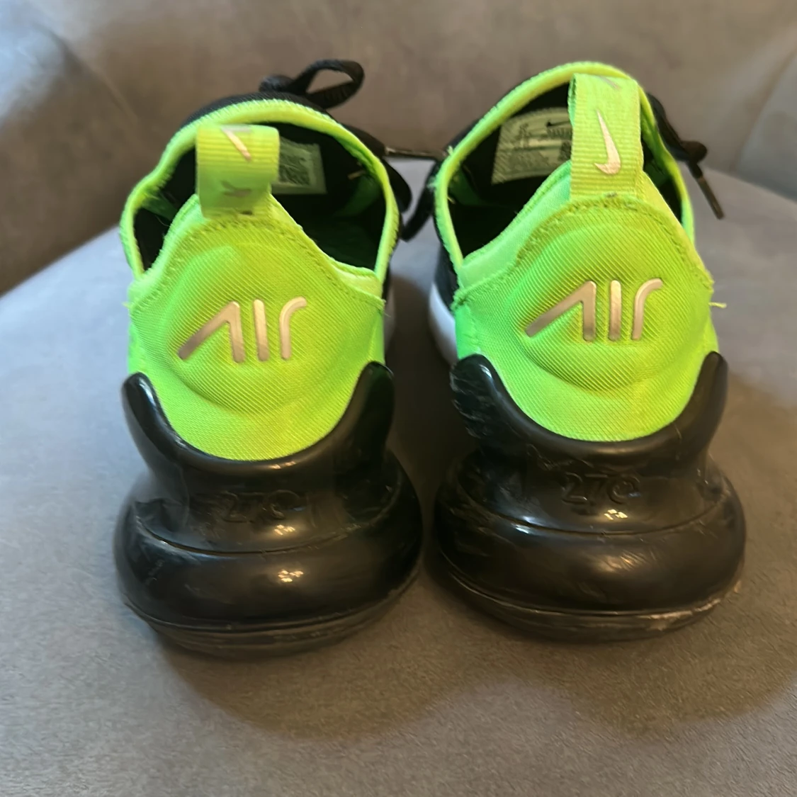 270 grön och svart  - 91