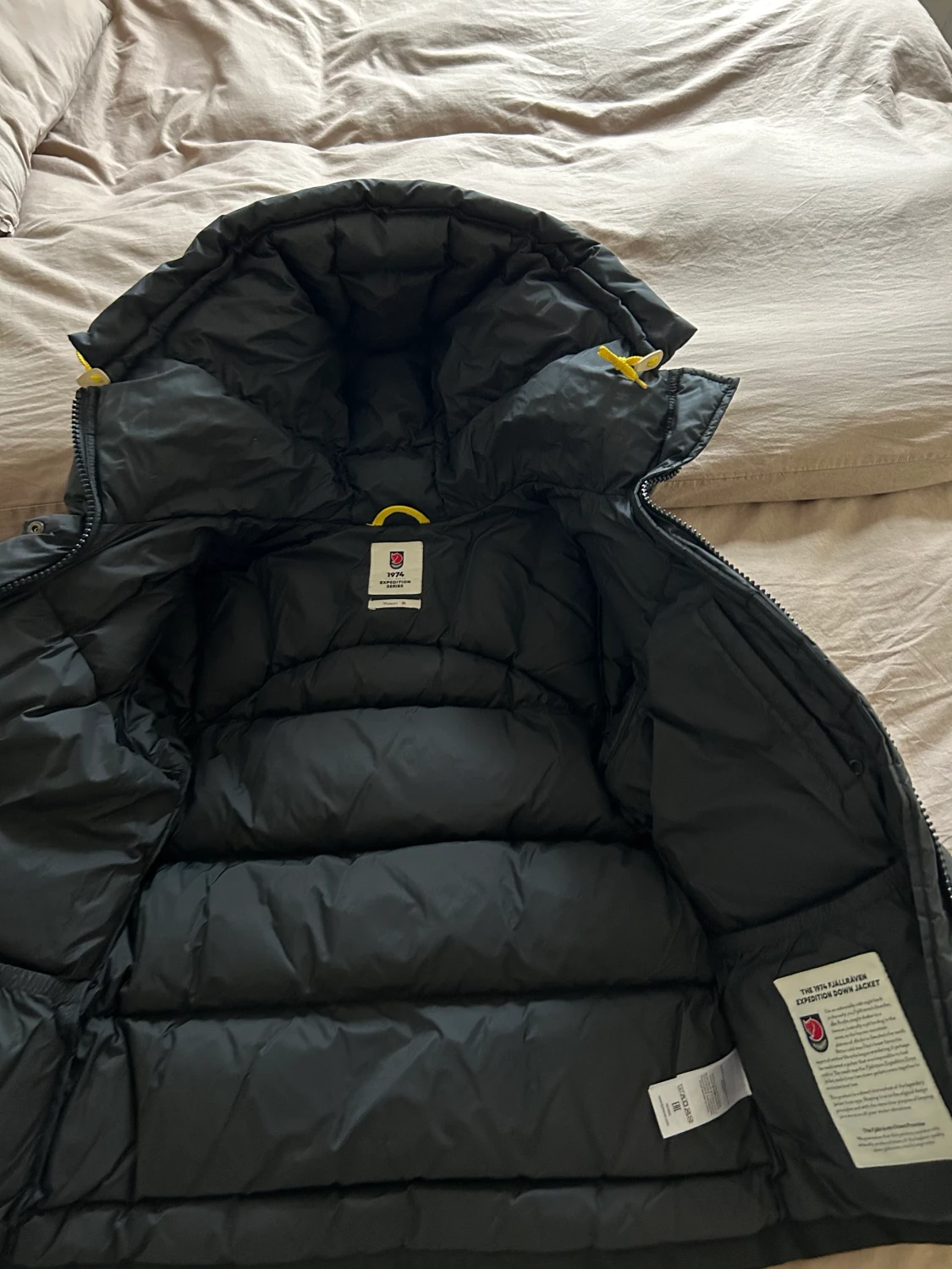 Fjällräven jacka  - 90