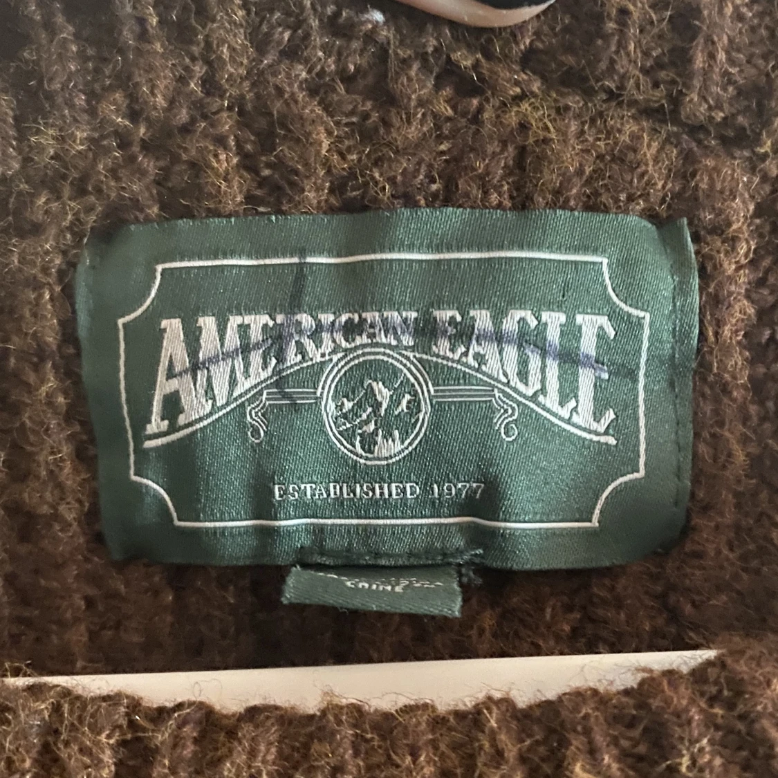 Brun tjock tröja  - 90