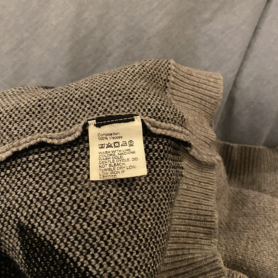 Stickad tröja  - 91