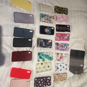 Mobilskal iPhone xs - säljer mobil skal då jag ditt nu mobil! Priset är runt 10-30 kr per skal då jag vill bli av med dem bara! Gratis frakt vid köp över 60 kr. Skalen är mestadels från idealofsweden, holdit, iphones egna och några få från shein! Pris diskuteras skriv vid intr