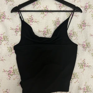 Svart topp 🌟 - I bra skick 💓