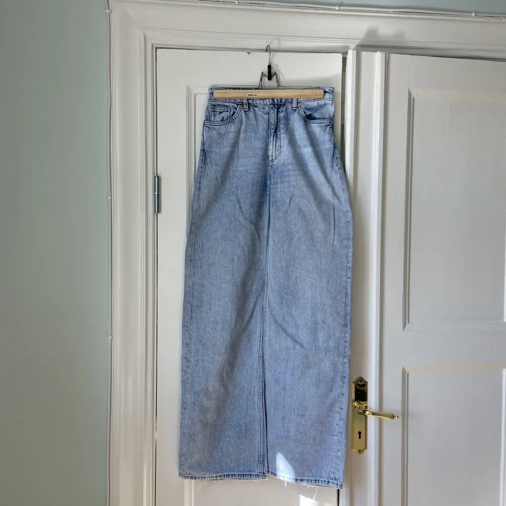 Vida jeans från monki. Jeans & Byxor.