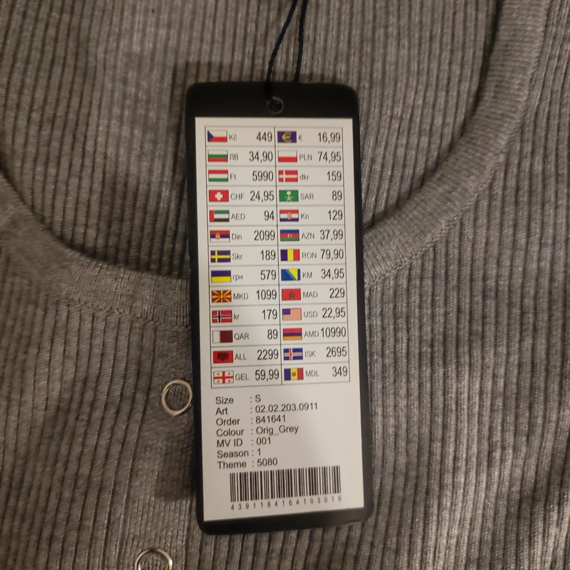 Ny klänning 36 / S - 90