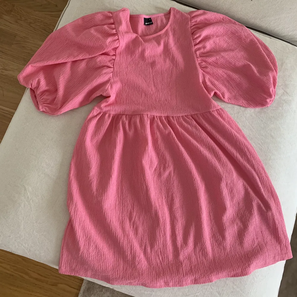 Pink dress from Gina tricot . Klänningar.