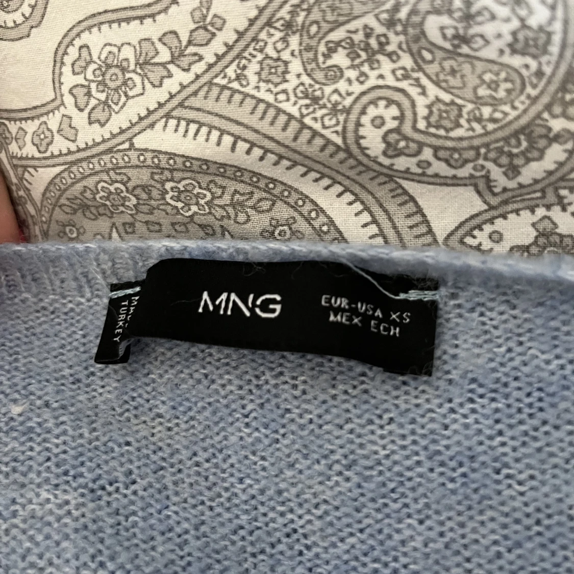 Tröja från Mango - 90