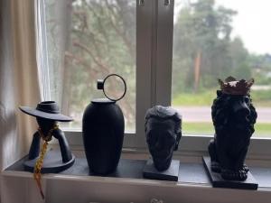 Dekoration  - Säljer allt som syns på bild   Pris styck 200 kr . Ordinarie pris 499 styck 