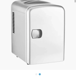 Mini kyl - Jag säljer nu min mini kyl för jag använder den inte 