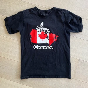 T shirt  - T shirt m tryck 💝kan posta o möta upp!