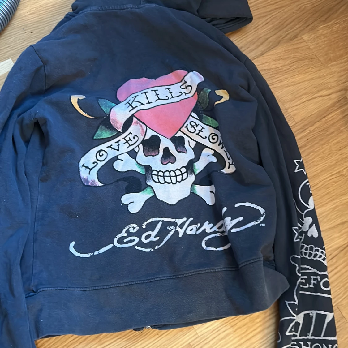 Edhardy zip up  - 90