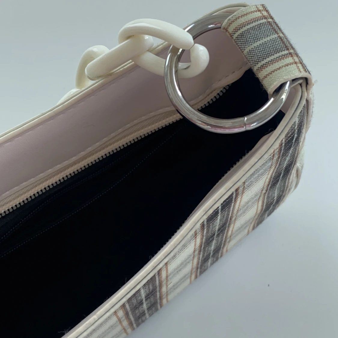 Rutig handväska  - 91