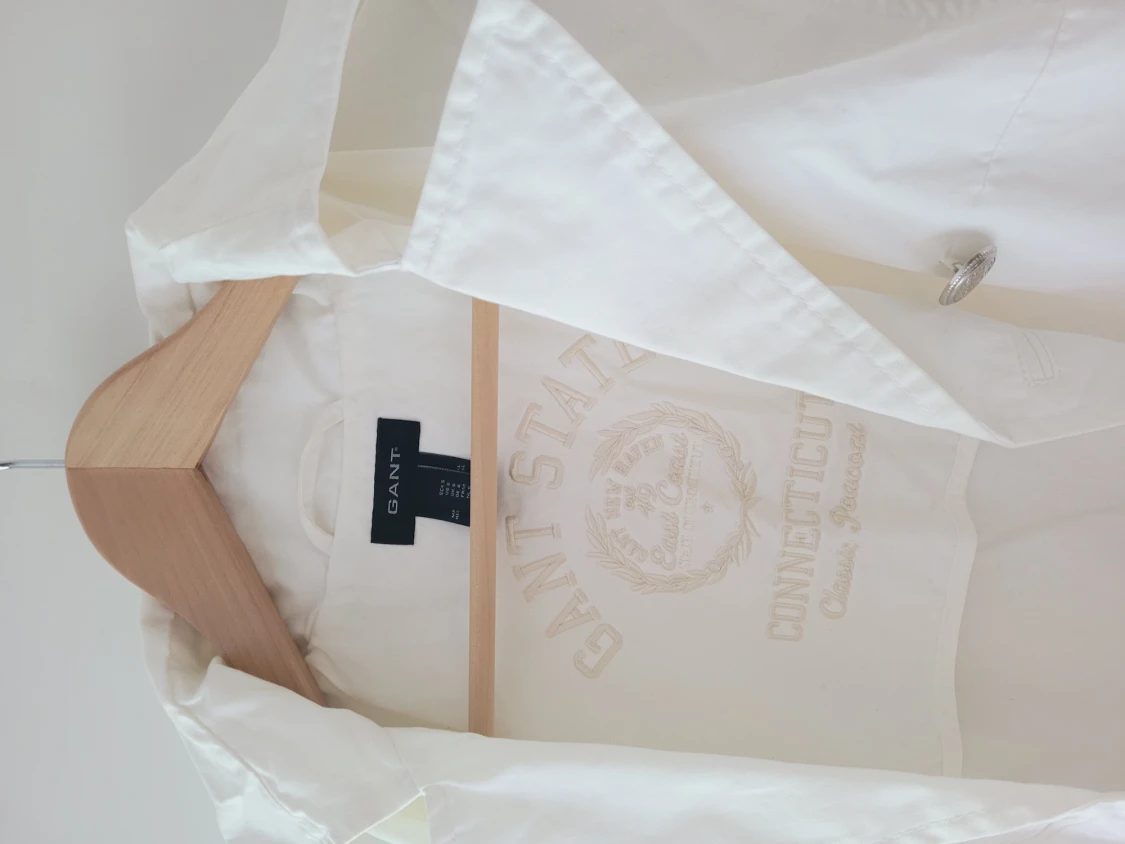 Gant Jacka vit stl.S - 90