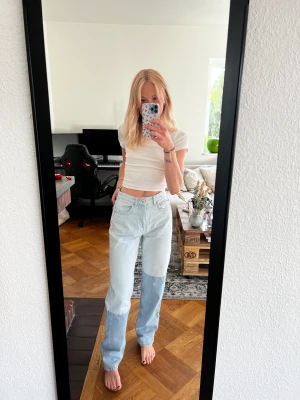 Ljusa jeans  - Skitballa jeans från Gina😍