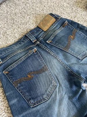Jeans - Fina jeans från nudie i perfekt skick!💞