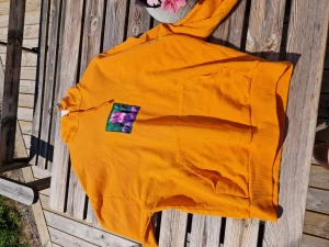 Cool Hoodie - Köpt från Asos. 10/10 Skick Storlek M 