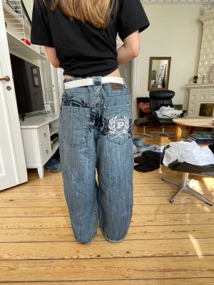 Baggy jeans - Några asnygga baggy jeans som nt kommer t användning💕