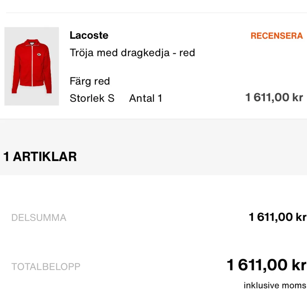 Hej Säljer Lacoste tröja storlek S , Den är köpet för 5 månader seden , den är sparsamt använd . Nypris är 1600kr mitt pris är 800kr. Hoodies.