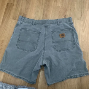Carharrt shorts - Asfeta vintage shorts. Lite för små på mig därav att jag säljer