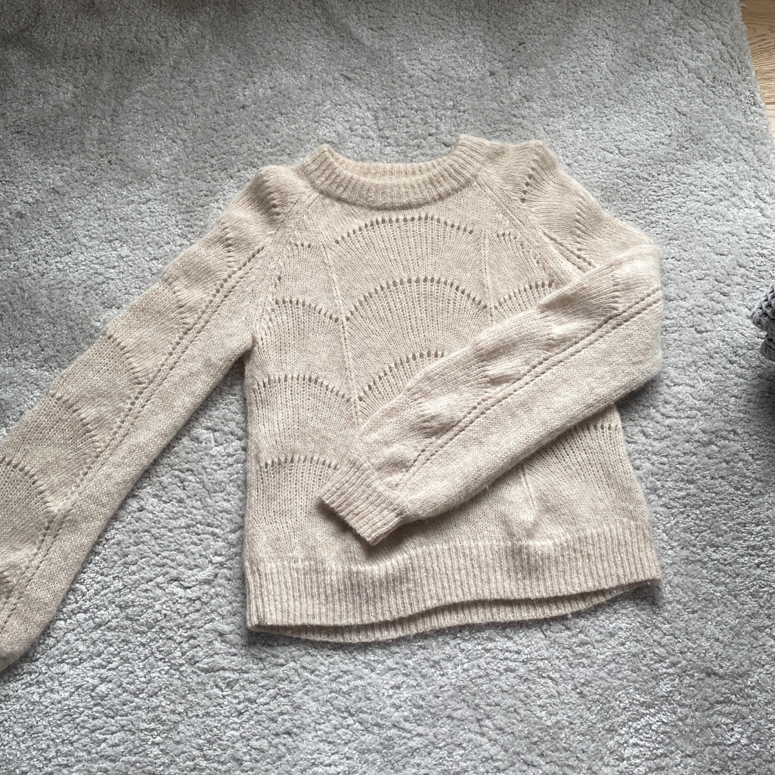 Stickad tröja - 90