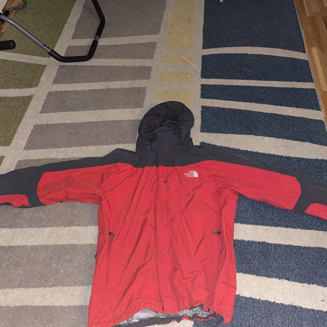 Northface rängn jacka - 90