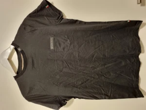 Philipp plein t-shirt - Svart t-shirt. Äkta. Fint skick.