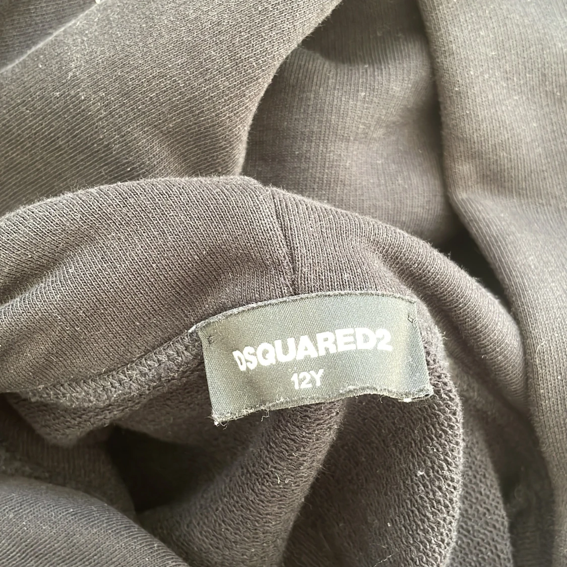 Säljer en dsquared hoodie! - 91