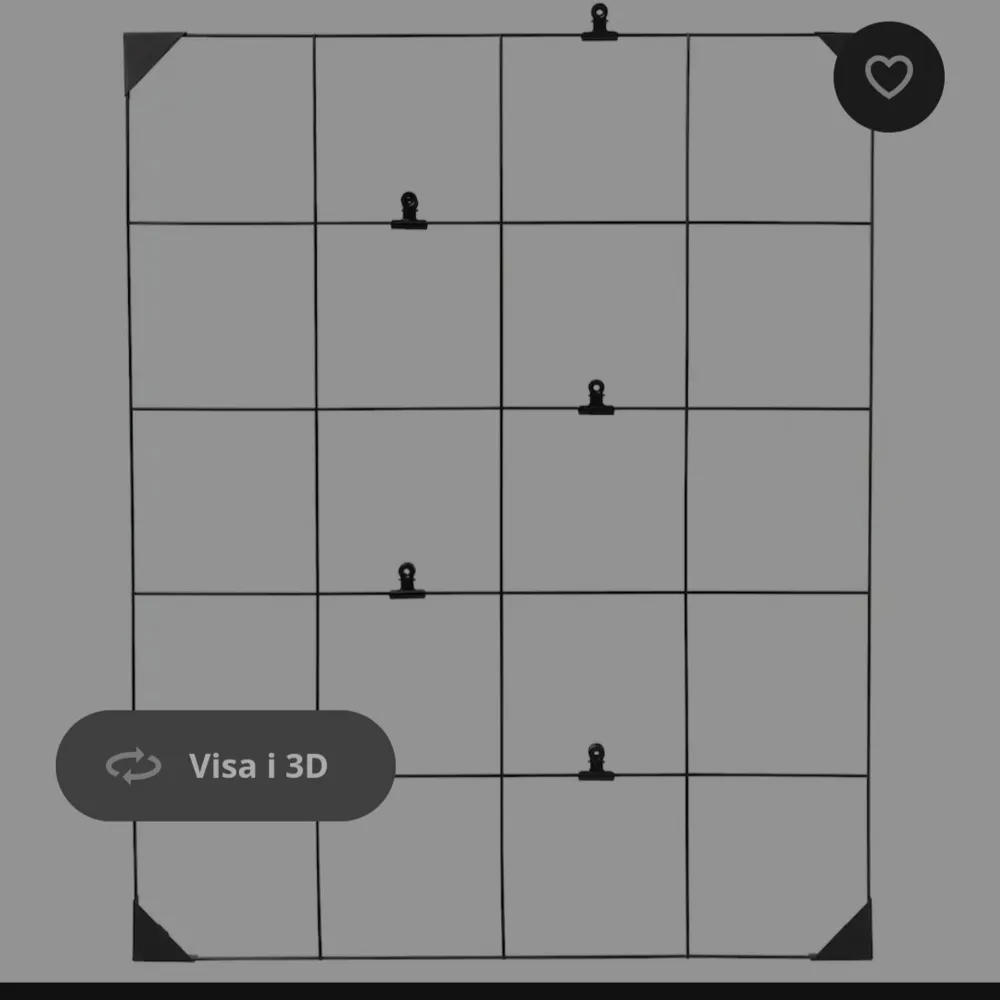 En svart anslagstavla från Ikea. Metall, aldrig använd. Ingår 5 klips. . Övrigt.