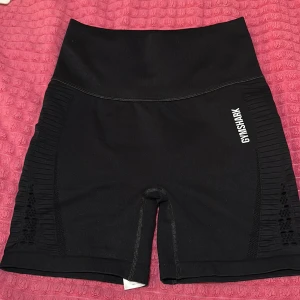 Gymshark shorts  - Använda 1 gång vid test, bra skick, super sköna 