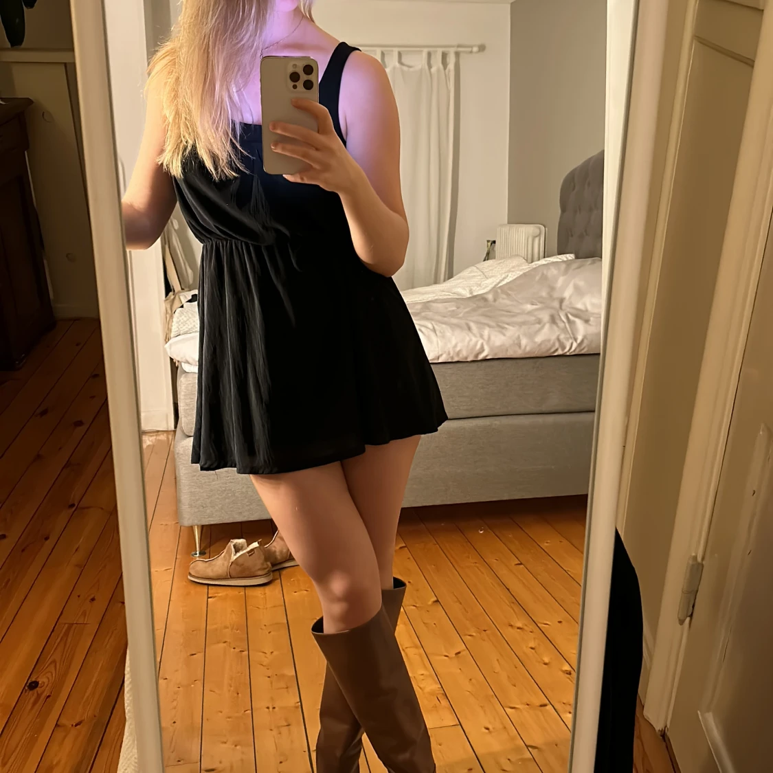 Svart klänning - 90