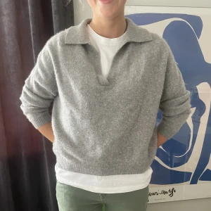 Tröja - Så fin tröja i 100% kashmir💚 nypris är 1500