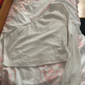 Enarmad topp - Oanvänd  