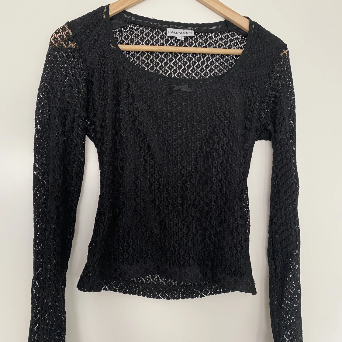 Snygg svart spets topp🖤
