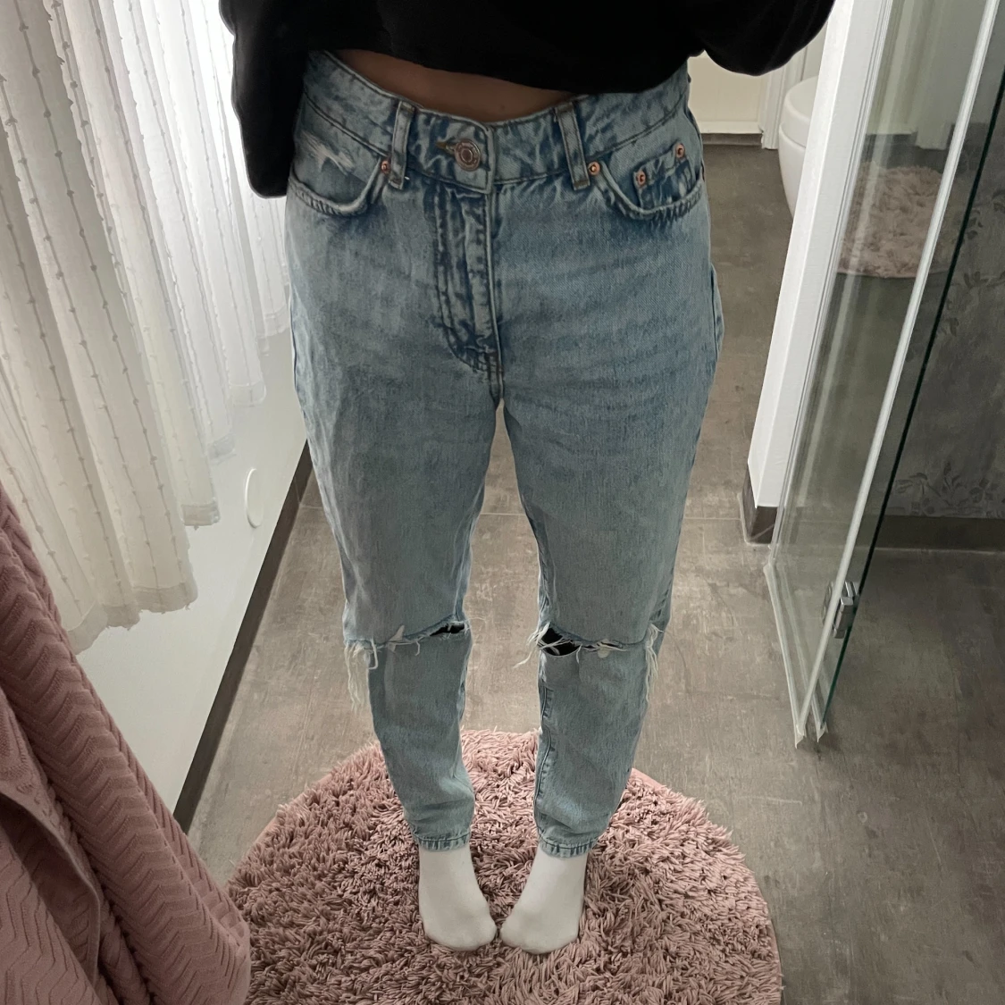 snygga jeans från gina