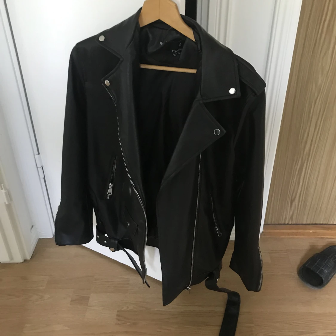 Overzise skinnjacka från stradivarius