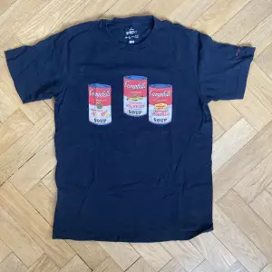 andy warhol t-shirt, köpt på Uniqlo, storlek L