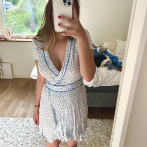 Sommarklänning  - Supersöt sommarklänning💘💘