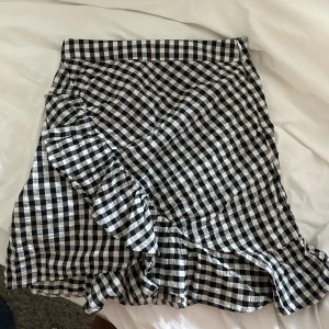 Kjol - Jättefin kjol!!