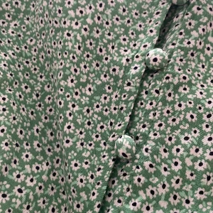 Klänning H&M - Klänning från H&M i strl XS.  Lång. Jag är en 1.64  Använd 2 ggr