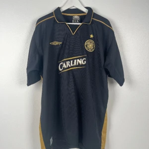Fotbollströja  - Umbro - Celtic 2003/04 🔥 Size Xl (passar L) Skick: 10/10 799kr