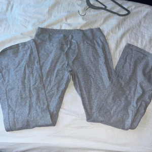 brandy melville mjukis  - 💕