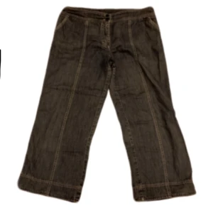 Polo Jeans  - Vida jeans som man kan dra åt i midjan❤️‍🔥säljer då dom är för korta för mig. kontakta mig för mer bilder och info:)