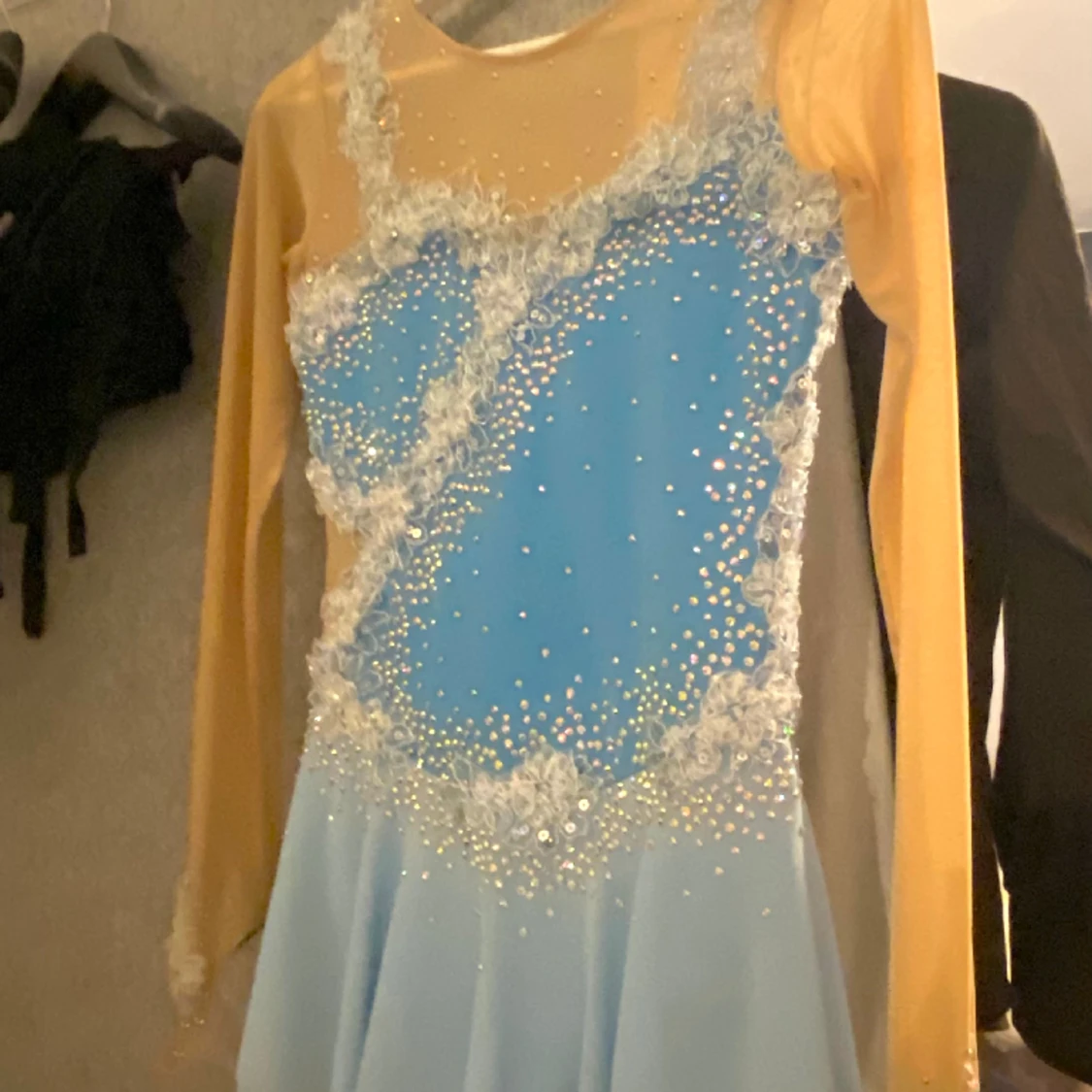 Konståkningsklänning