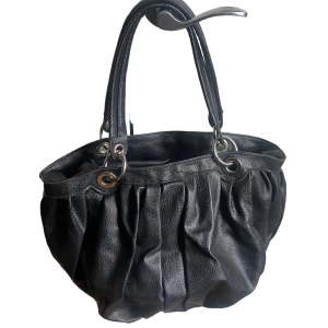 Svart väska  - Vintage väska! 