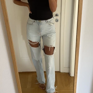 Jeans - Snygga jeans från zara som jag aldrig använder längre