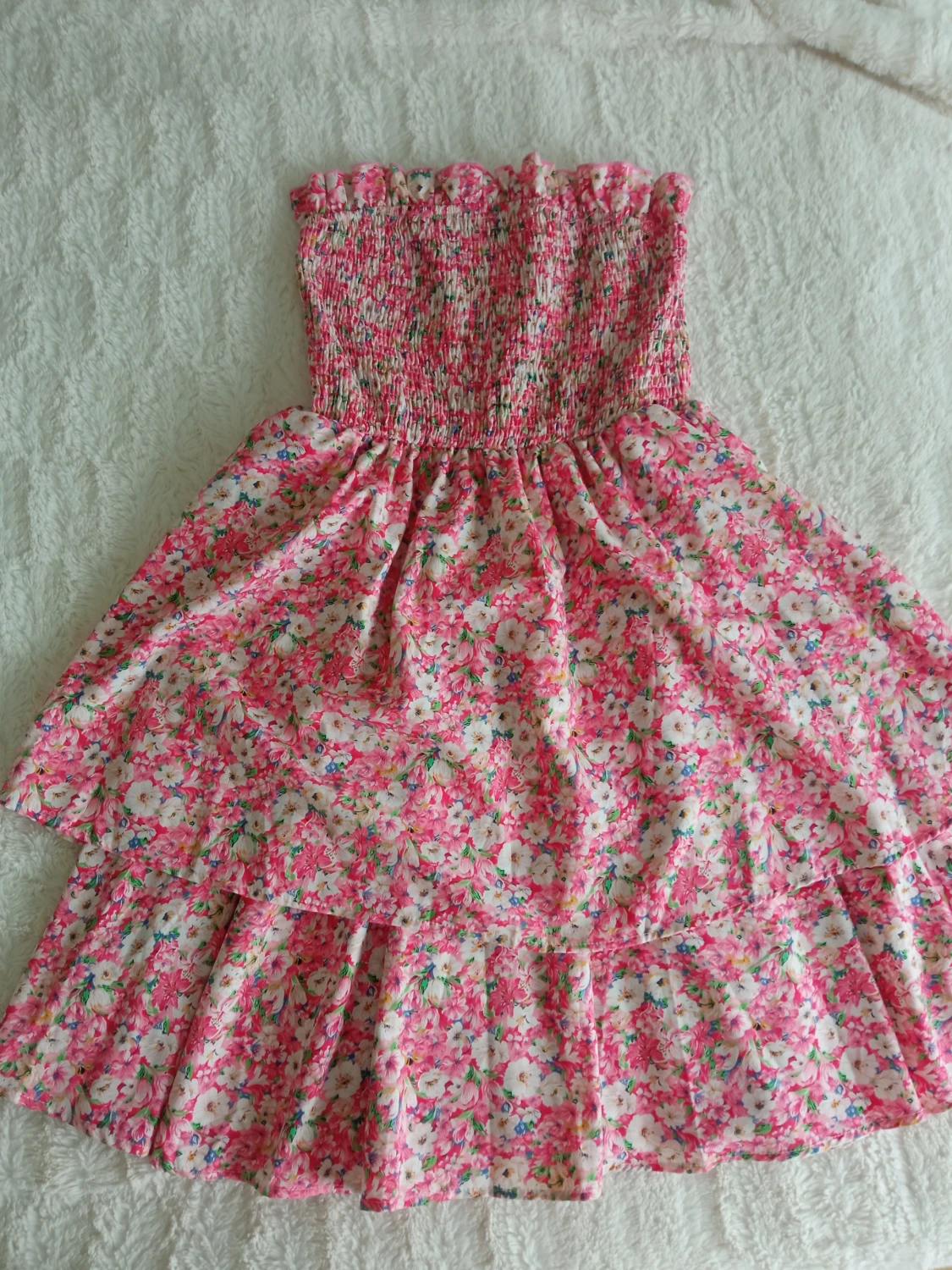 Blommig klänning 🌸 - 90