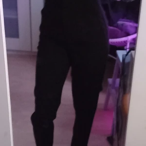 Kostymbyxor  - Svart kostymbyxor, straight